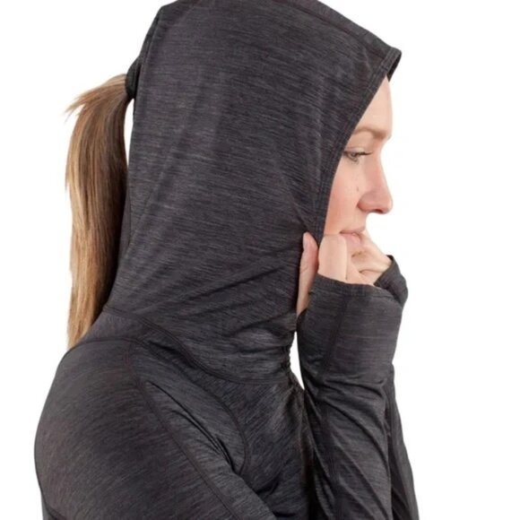 Lululemon Run In The Sun Pullover Sz 10 - Picture 13 of 14